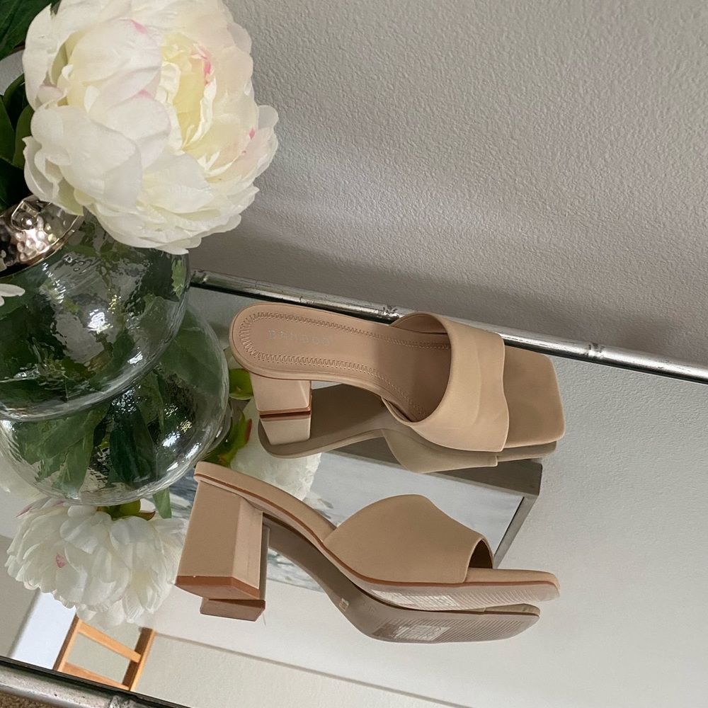 Block heel nude slip on mules